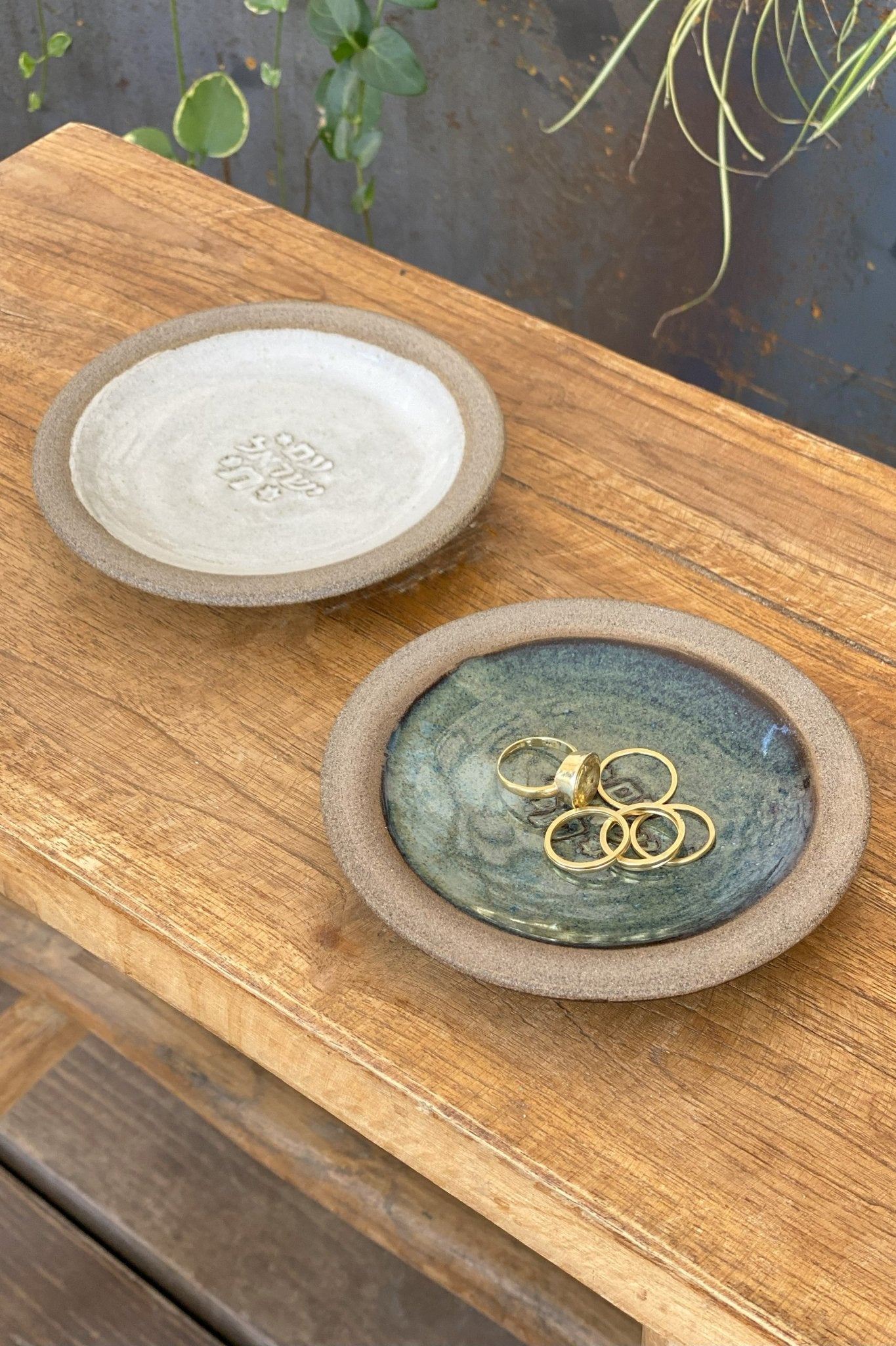 Am Yisrael Chai - Small Trinket Dish - RAMIREZ ZANOTTY- plates
