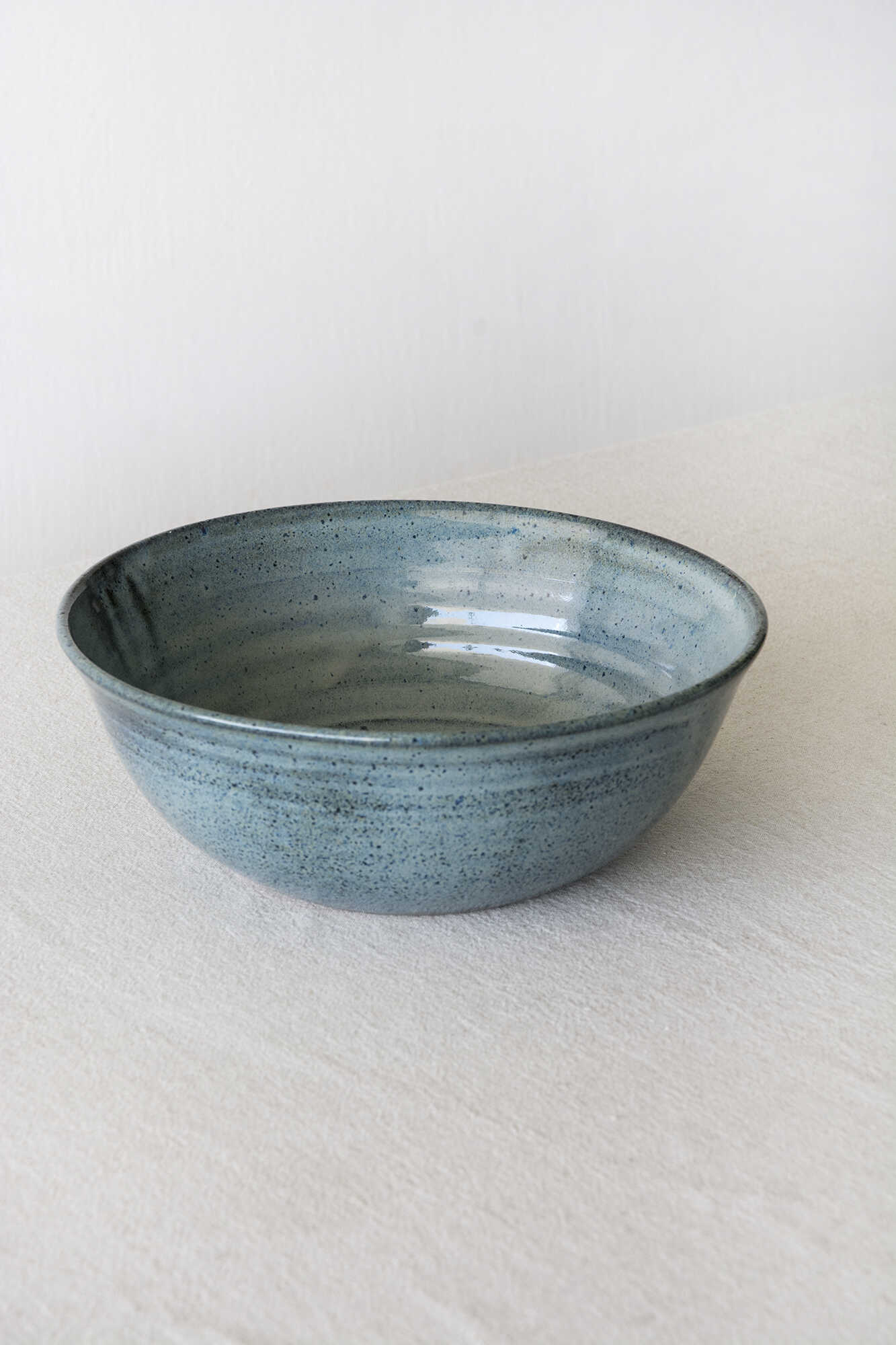 Large White Bowl - RAMIREZ ZANOTTY- Bowl