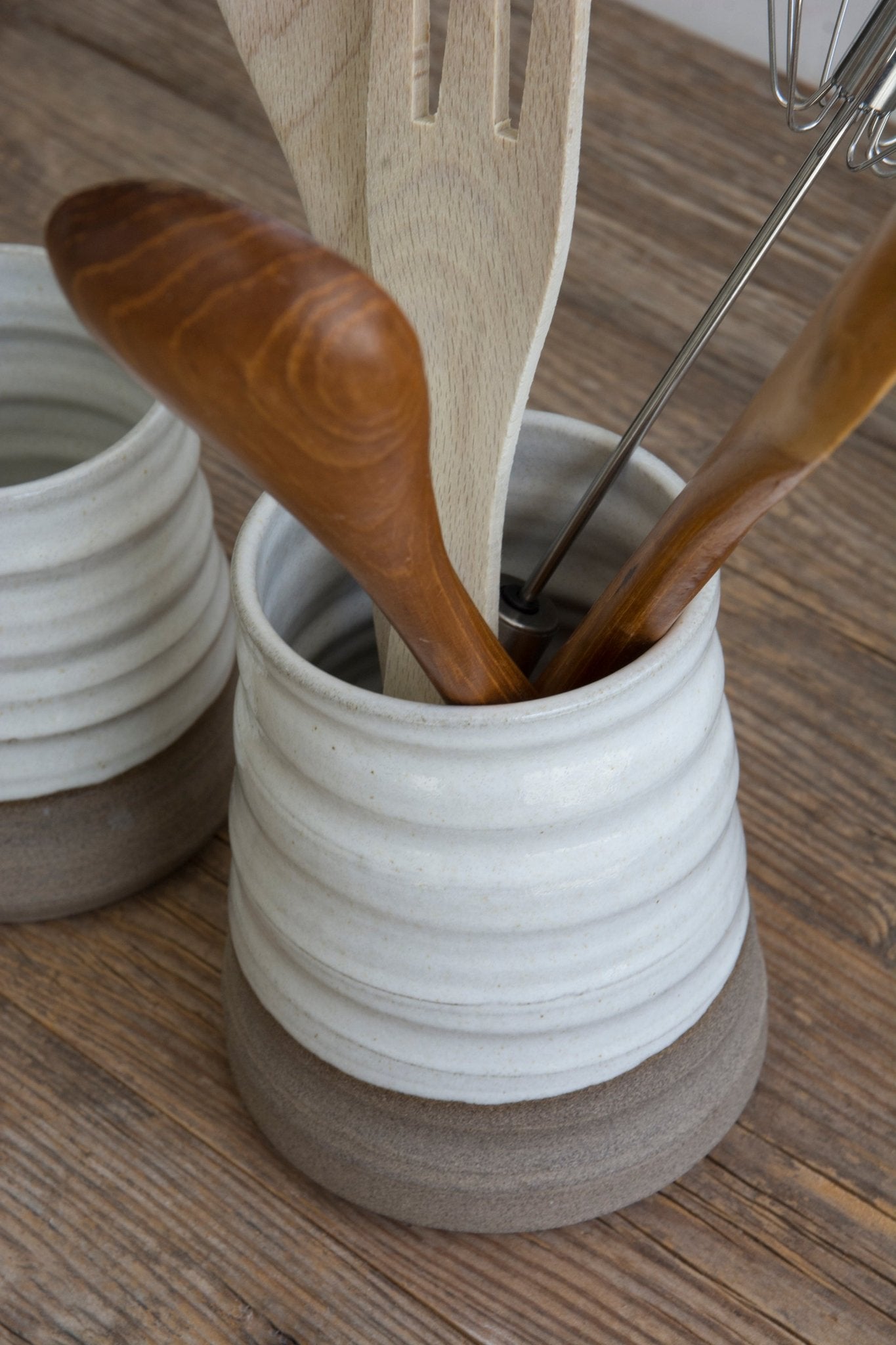 Ceramic Utensil Crock, French Country - RAMIREZ ZANOTTY - Utensil Holder