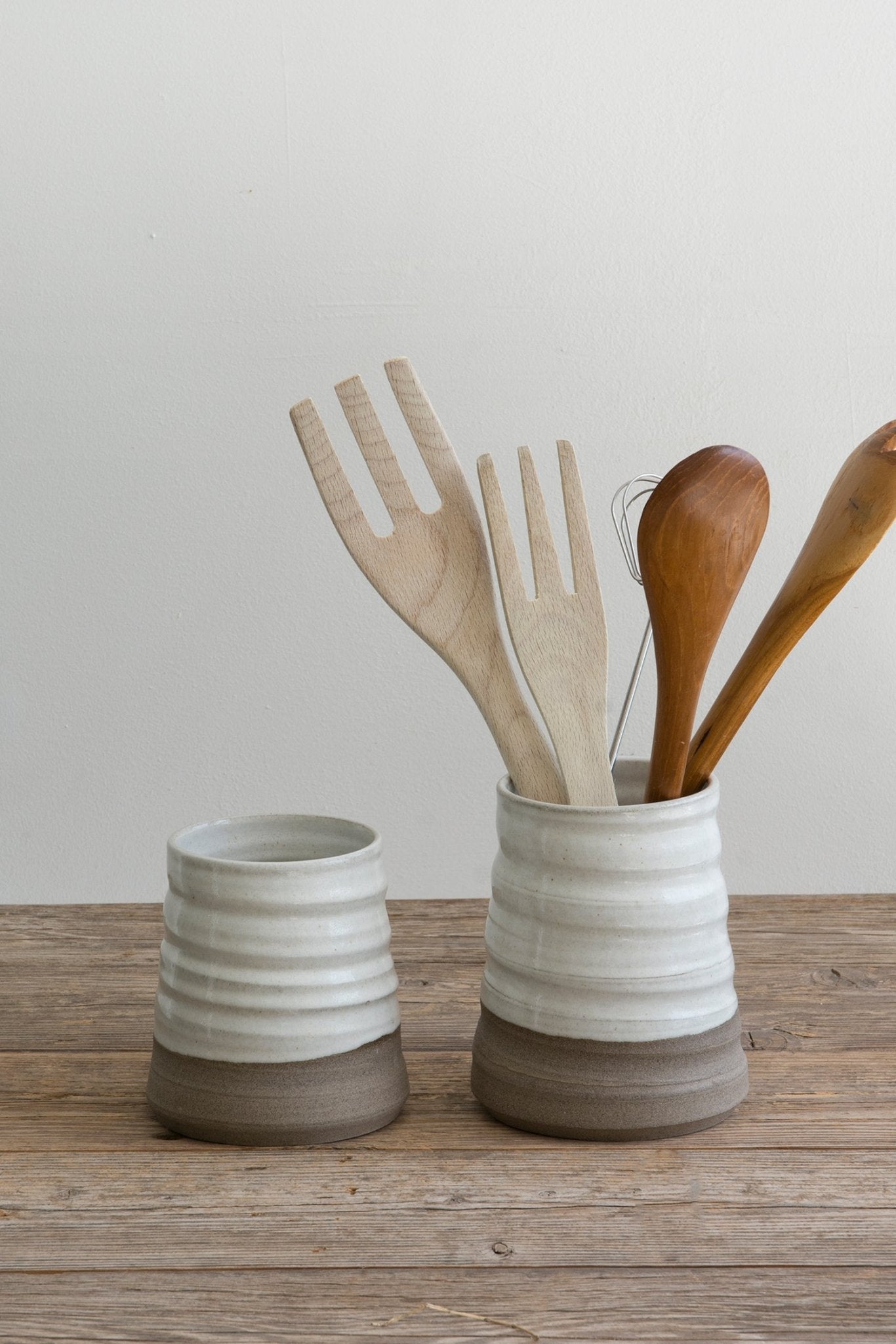 Ceramic Utensil Crock, French Country - RAMIREZ ZANOTTY - Utensil Holder