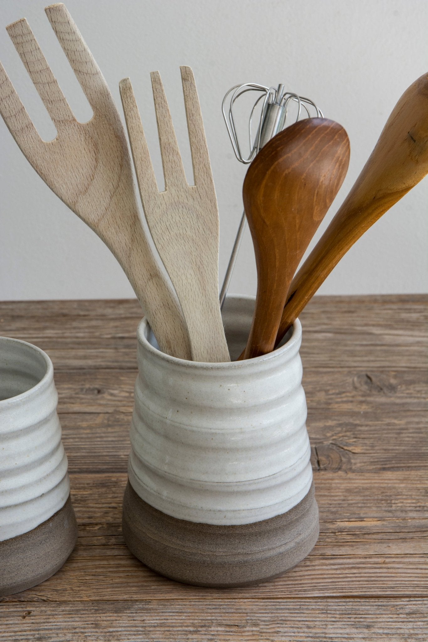 Ceramic Utensil Crock, French Country - RAMIREZ ZANOTTY - Utensil Holder