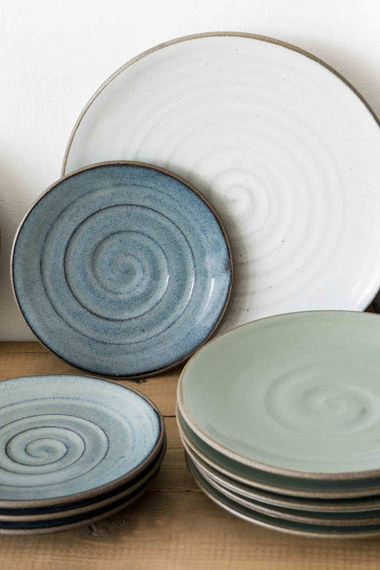 Colorful Dinnerware Set - RAMIREZ ZANOTTY- plates