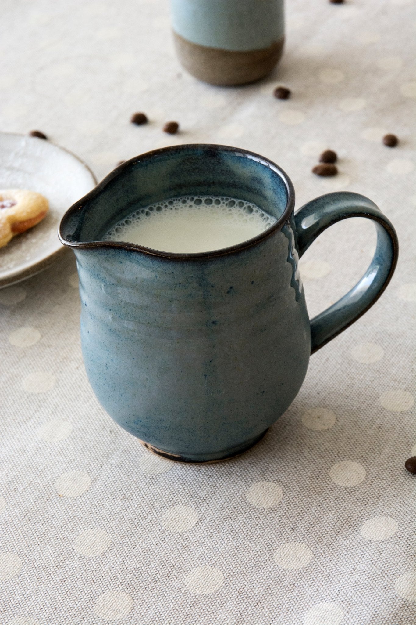 Farmhouse Creamer - RAMIREZ ZANOTTY - creamer