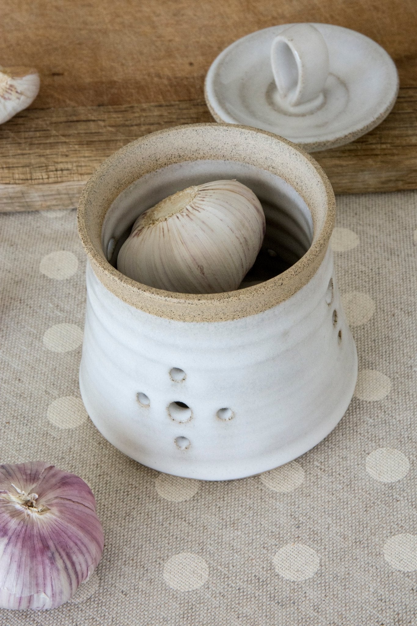 Garlic Pot - RAMIREZ ZANOTTY-