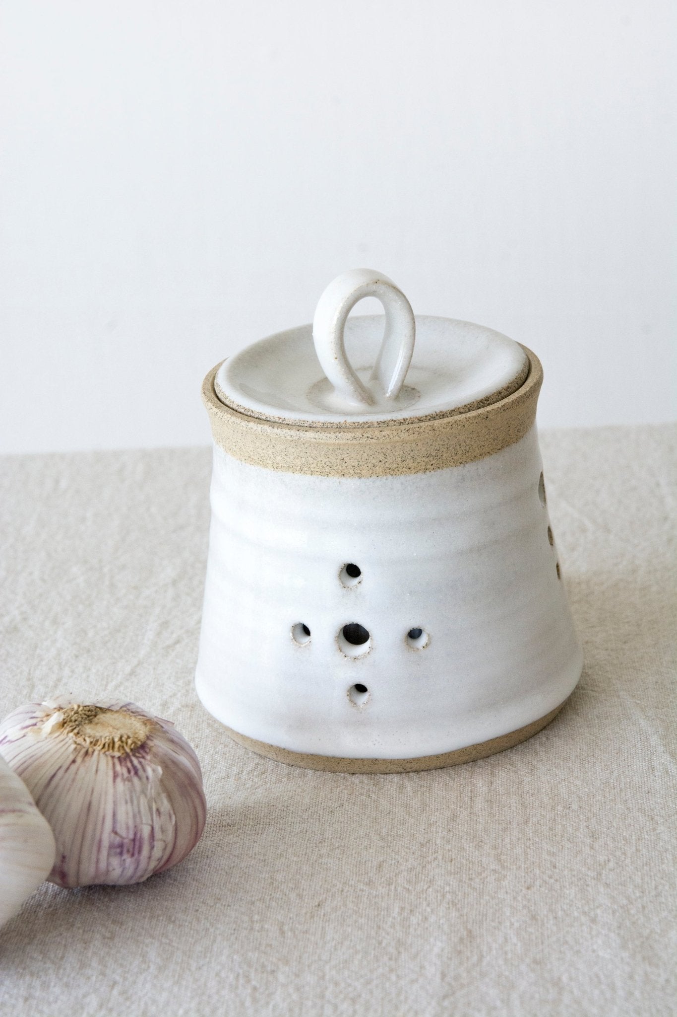 Garlic Pot - RAMIREZ ZANOTTY-