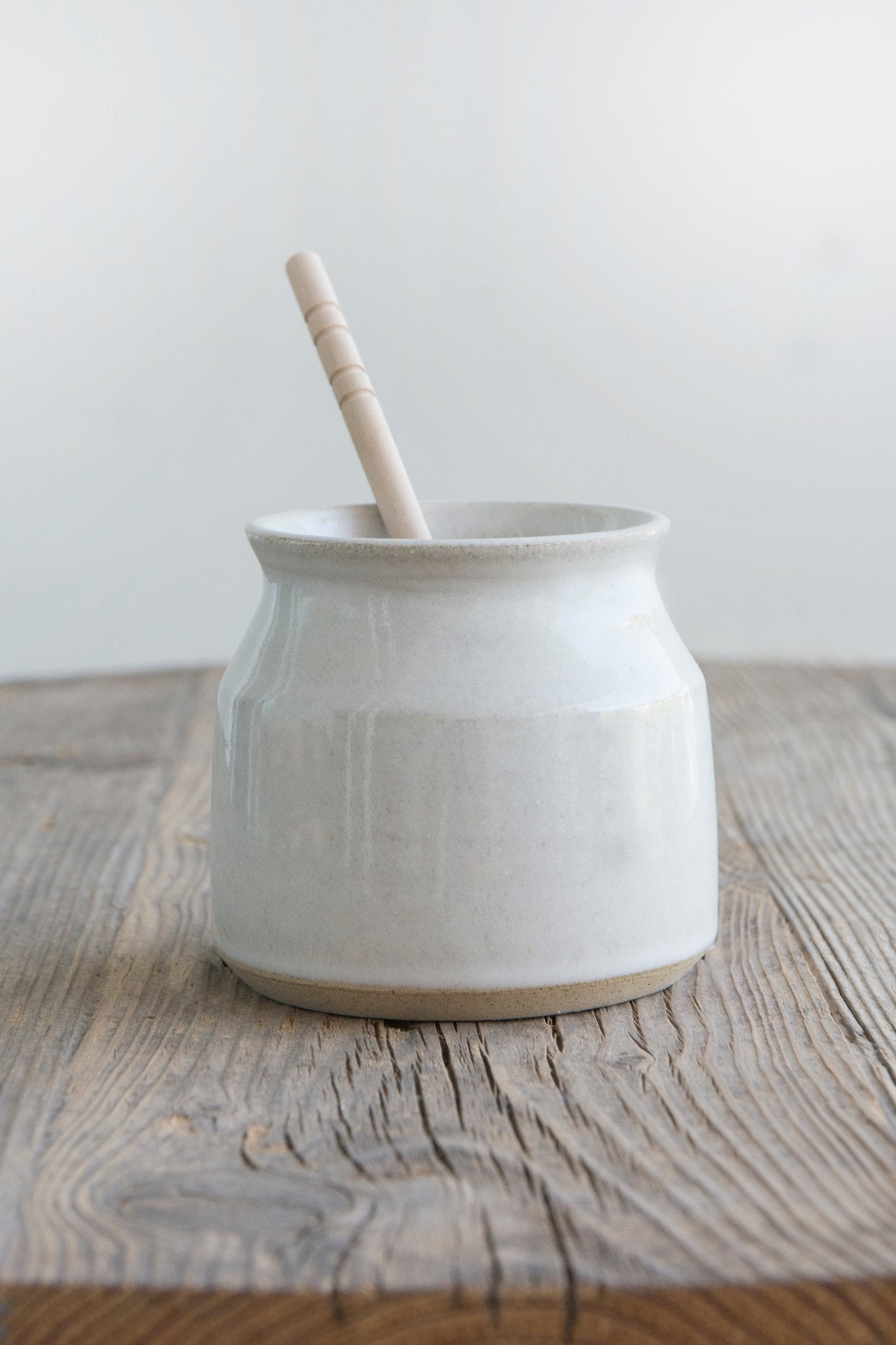 Handmade Ceramic Honey Pot - RAMIREZ ZANOTTY- Honey pot