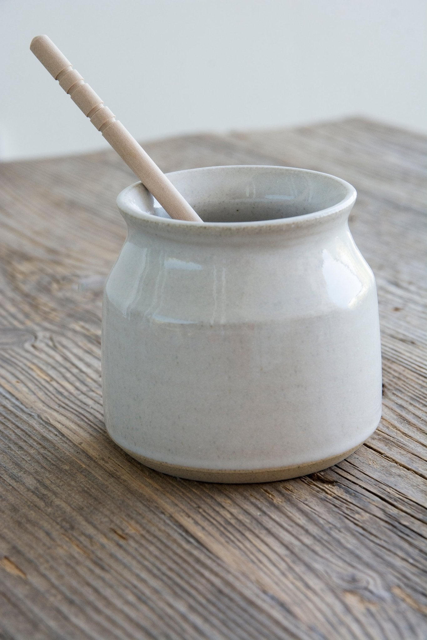 Handmade Ceramic Honey Pot - RAMIREZ ZANOTTY- Honey pot