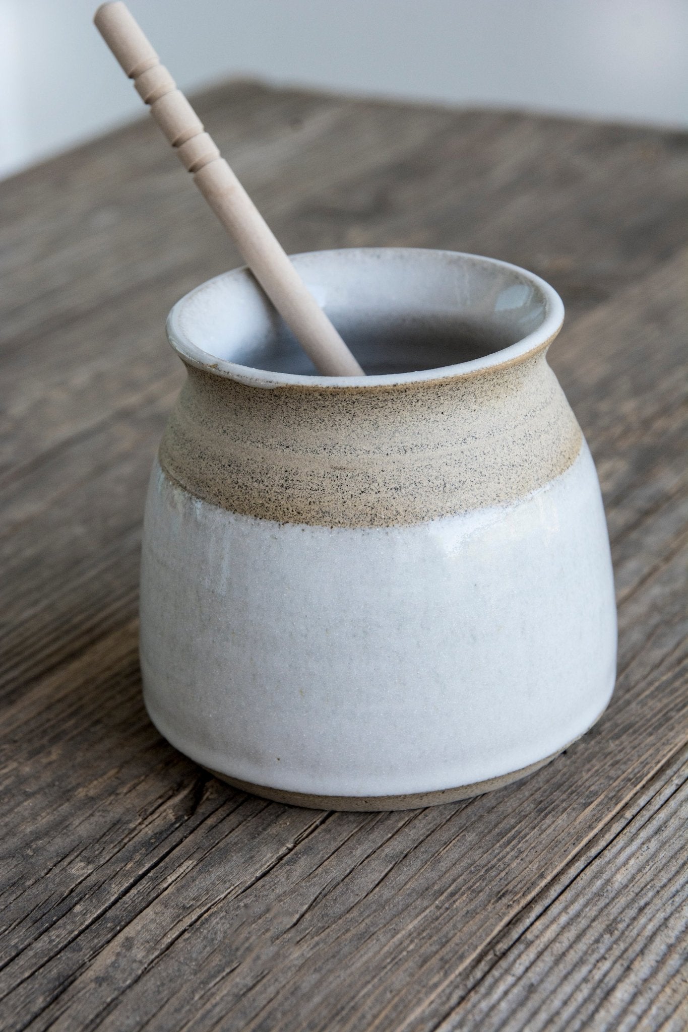 Handmade Ceramic Honey Pot - RAMIREZ ZANOTTY- Honey pot