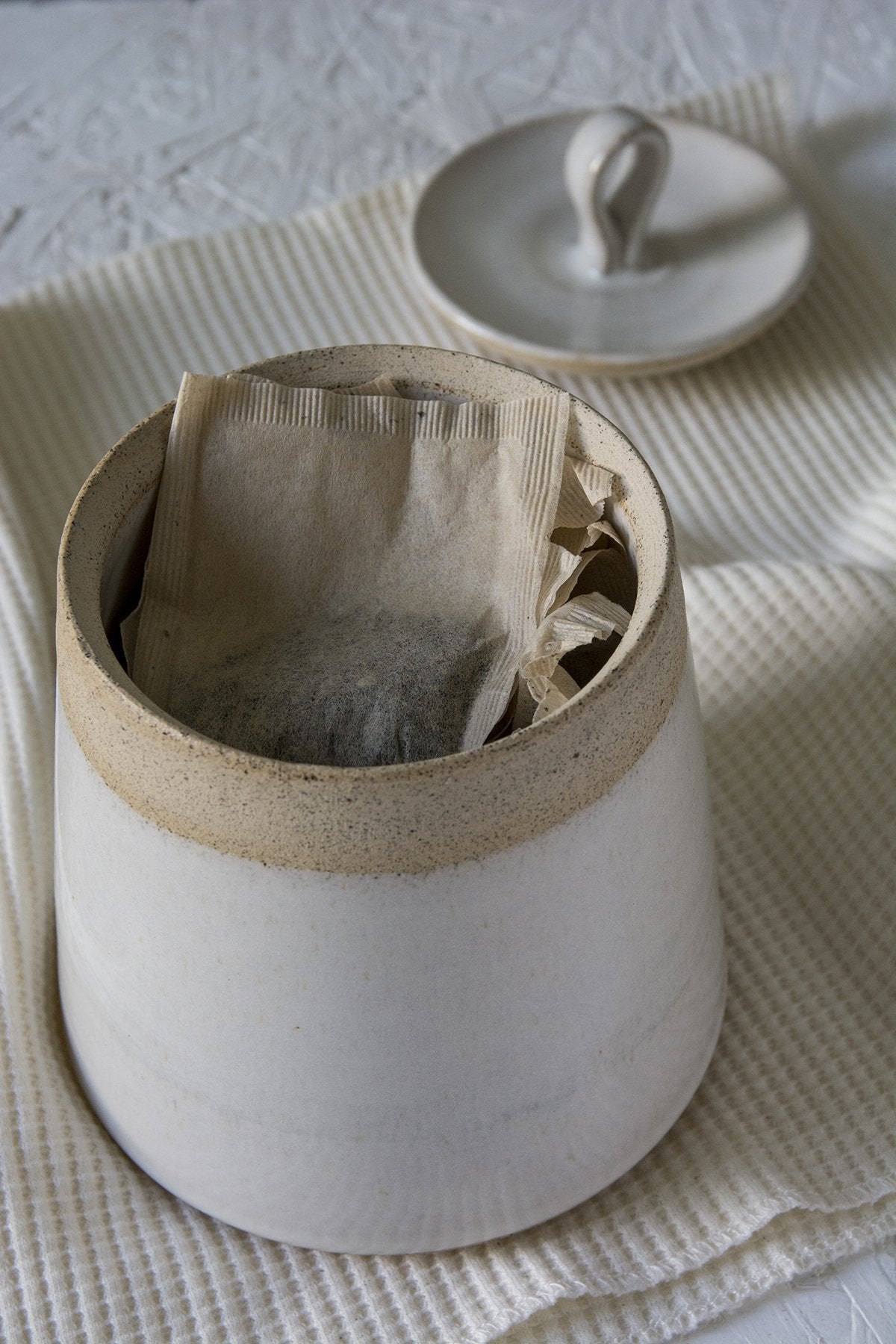 Handmade Ceramic Kitchen Canister - RAMIREZ ZANOTTY - canister