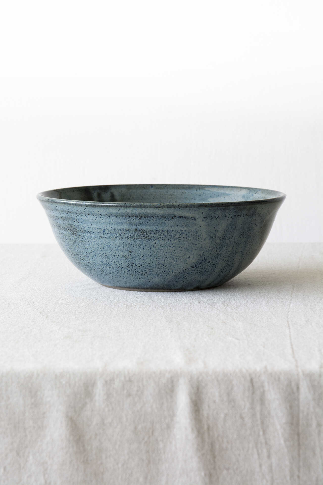 Large White Bowl - RAMIREZ ZANOTTY- Bowl