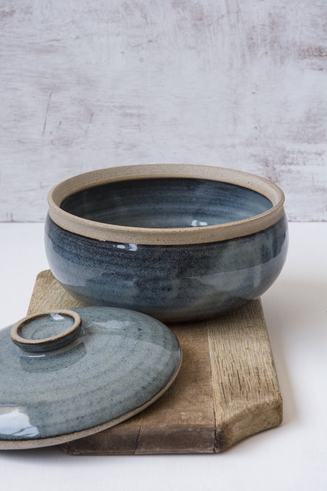Lidded Blue Ceramic Casserole Dish - RAMIREZ ZANOTTY- plates