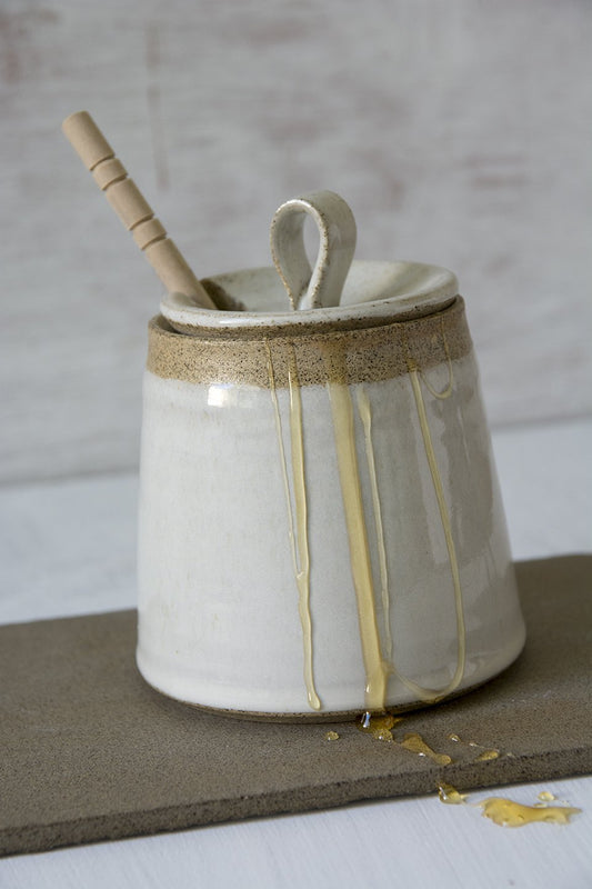 White Pottery Honey Dish - RAMIREZ ZANOTTY - Honey dish